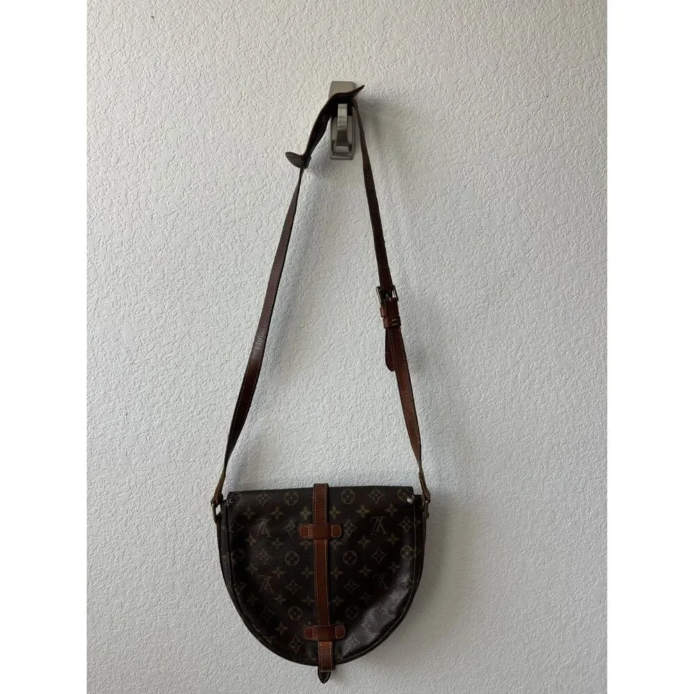 Louis Vuitton Monogram Canvas Chantilly Pm